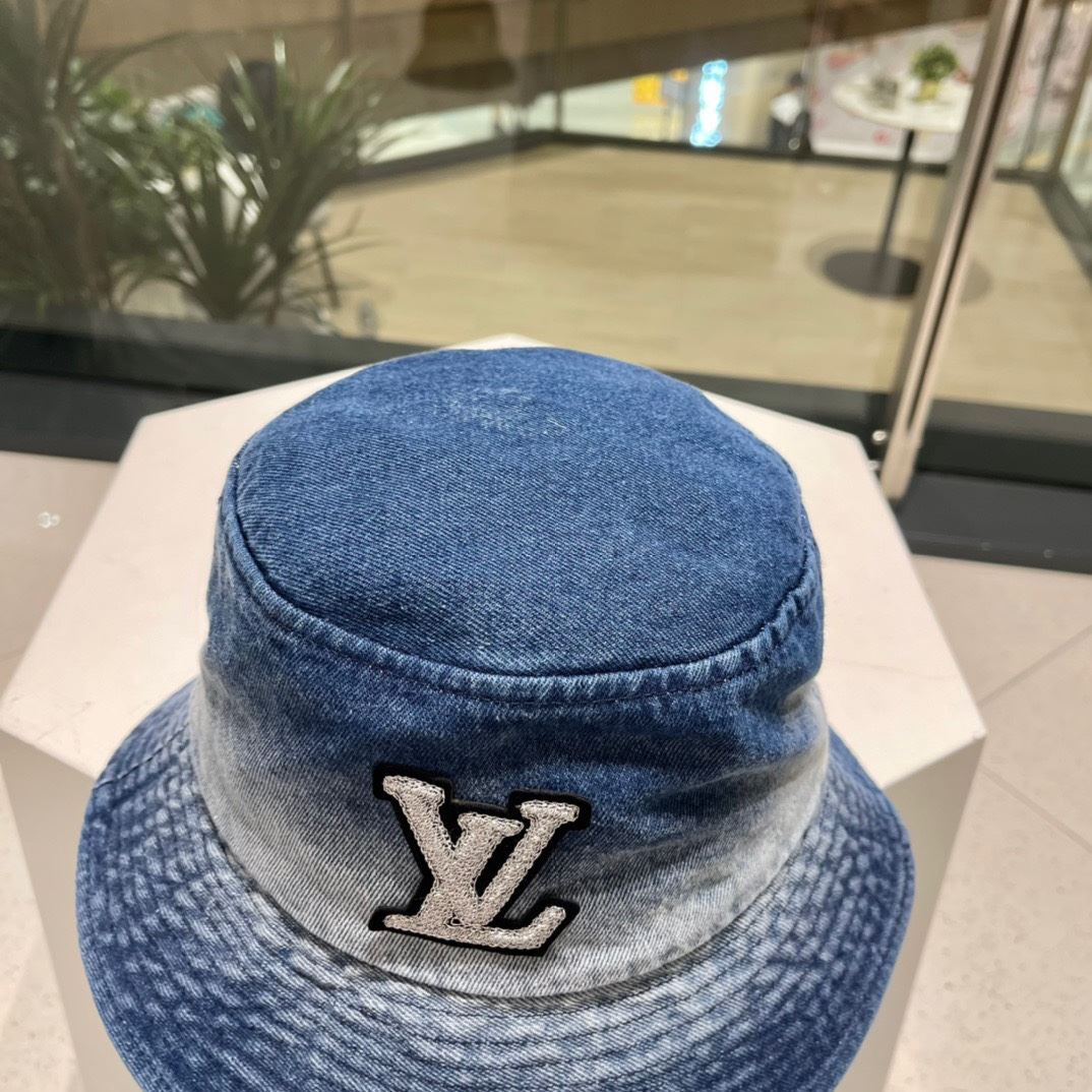 Louis Vuitton Caps